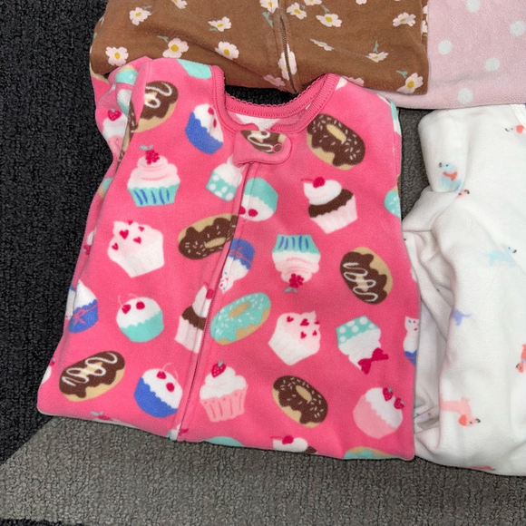 Lot of 8 assorted baby girl 6 month bundle some NWT - Picture 3 of 11